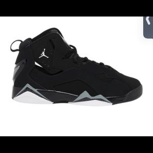 Brand new Jordan true flight 7gs and 8.5 women’s